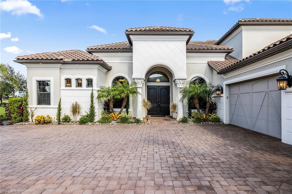 ESPLANADE - Residential