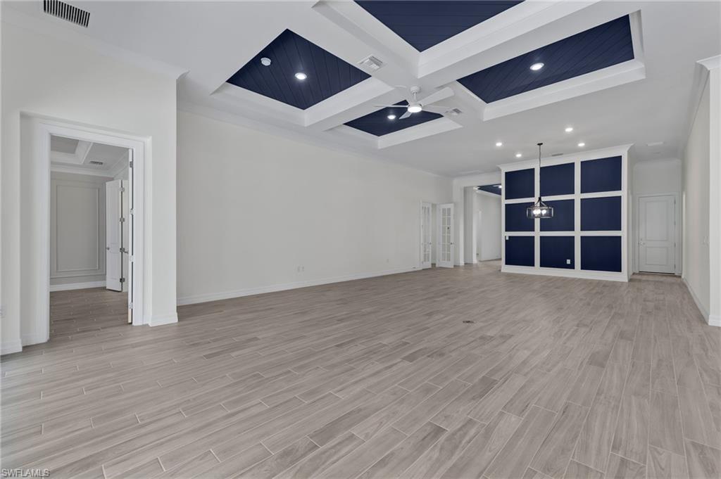 BRIDGETOWN - Residential