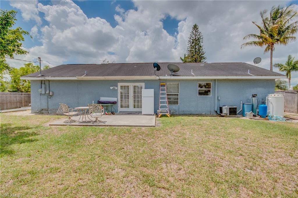 GOLDEN GATE CITY - Residential