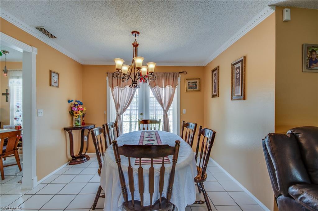 GOLDEN GATE CITY - Residential