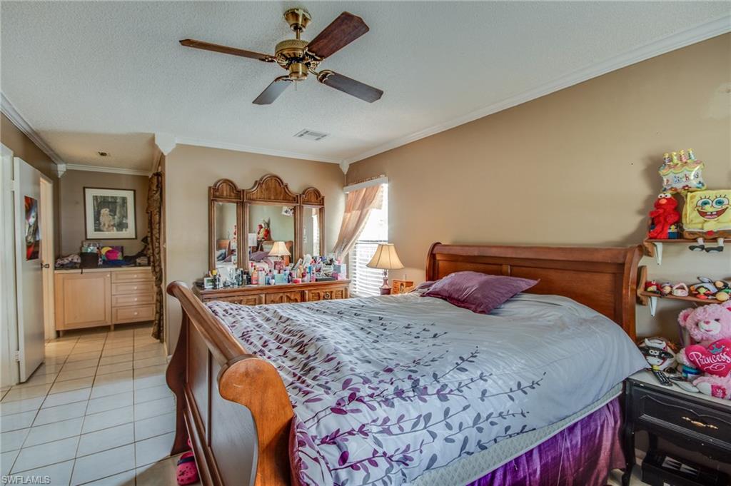 GOLDEN GATE CITY - Residential