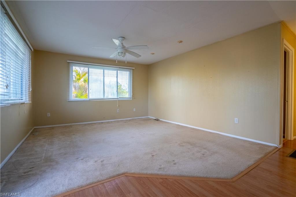 ISLAND SHORES - Residential