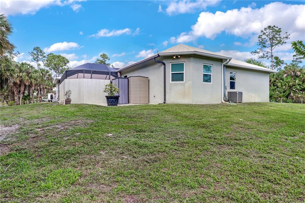 GOLDEN GATE ESTATES - Residential