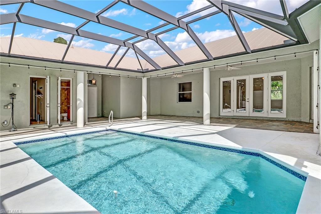 GOLDEN GATE ESTATES - Residential