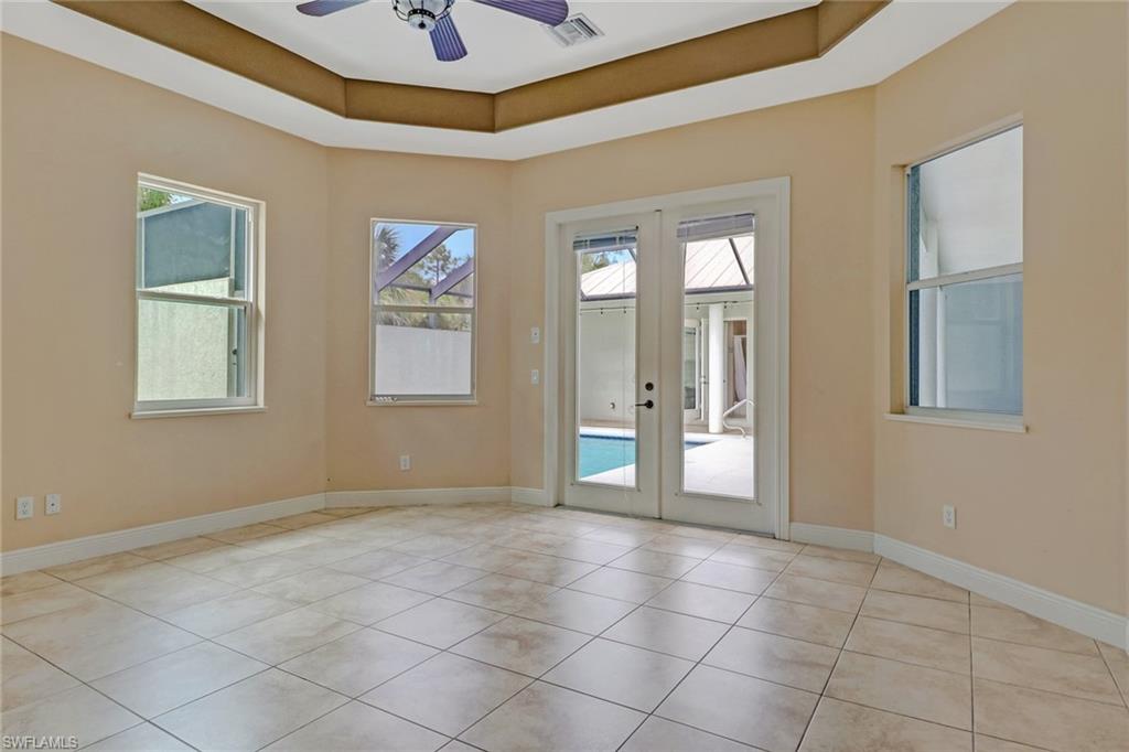 GOLDEN GATE ESTATES - Residential