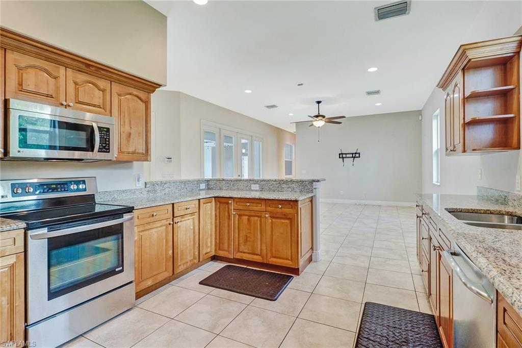 GOLDEN GATE ESTATES - Residential