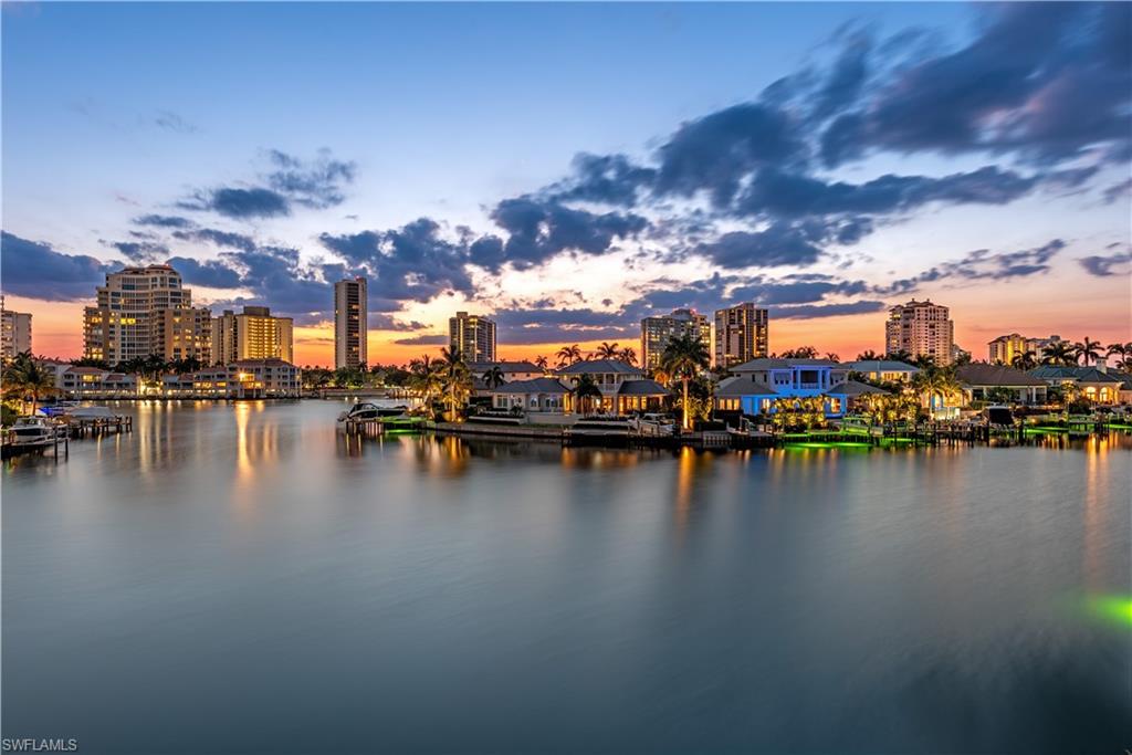 PARK SHORE - Residential