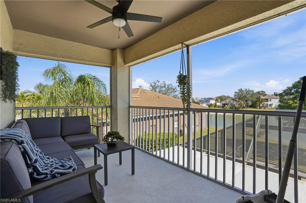 VALENCIA LAKES - Residential