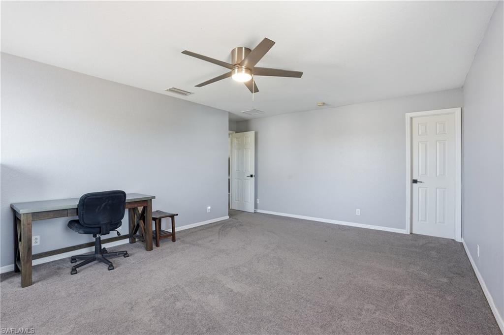 VALENCIA LAKES - Residential