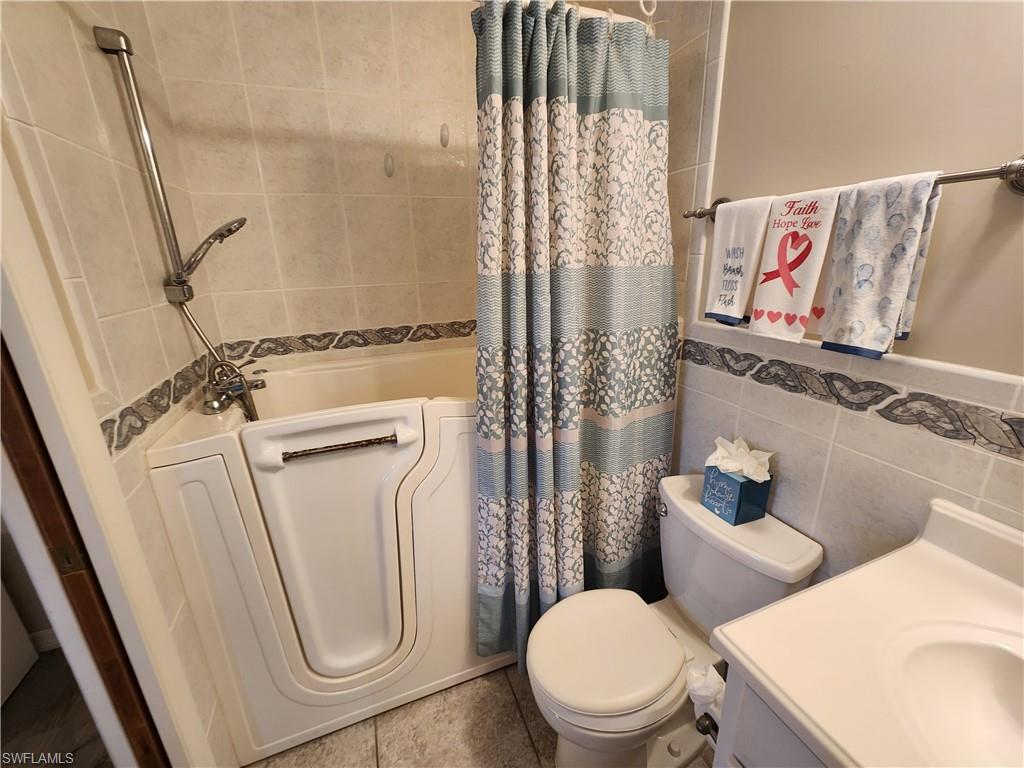 WAYWARD WIND - Residential