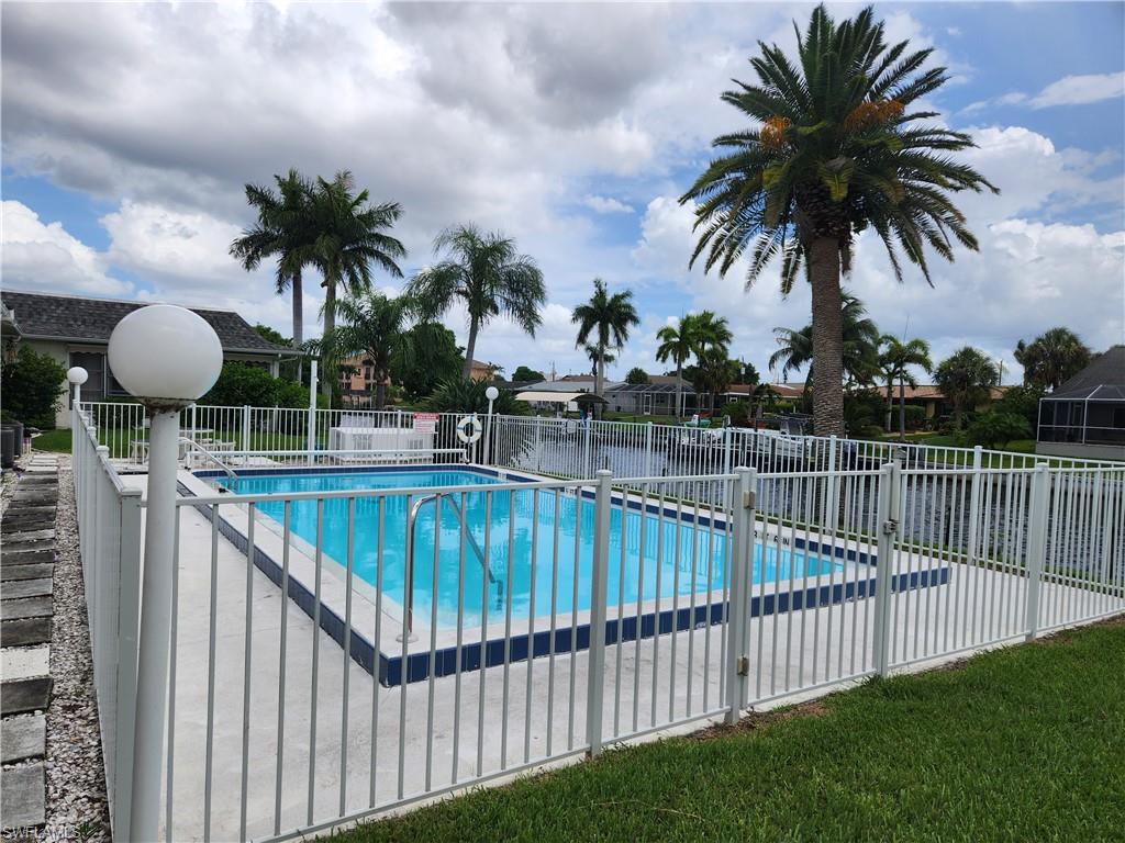 WAYWARD WIND - Residential