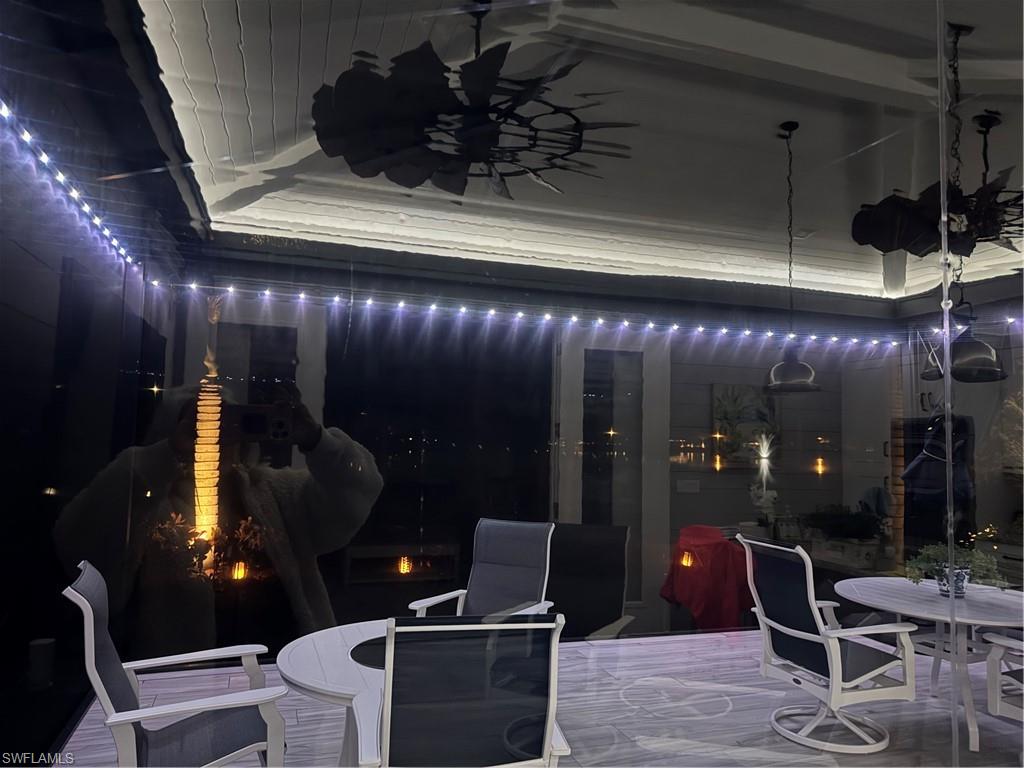 GOLDEN PALMS LUXURY MOTORCOACH RESORT - Land