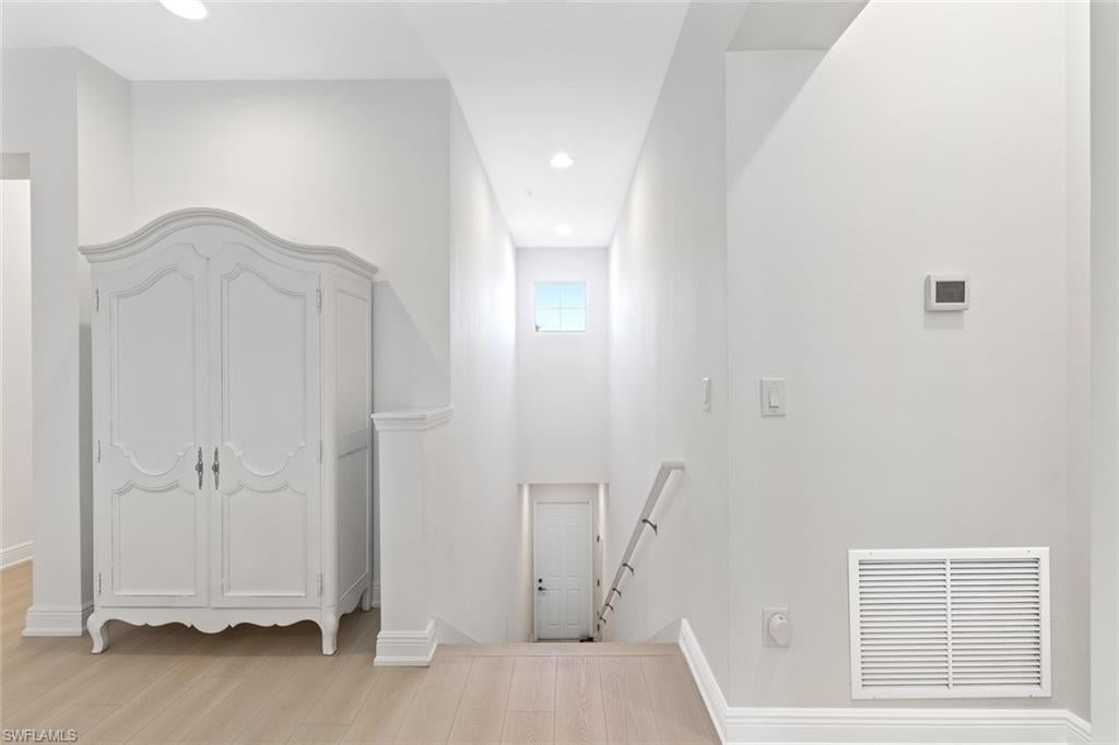 6973 Avalon CIR 1406