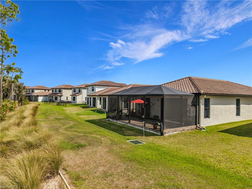 MAPLE RIDGE - Residential