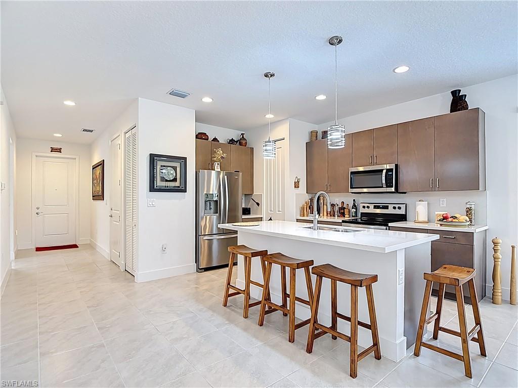 MAPLE RIDGE - Residential