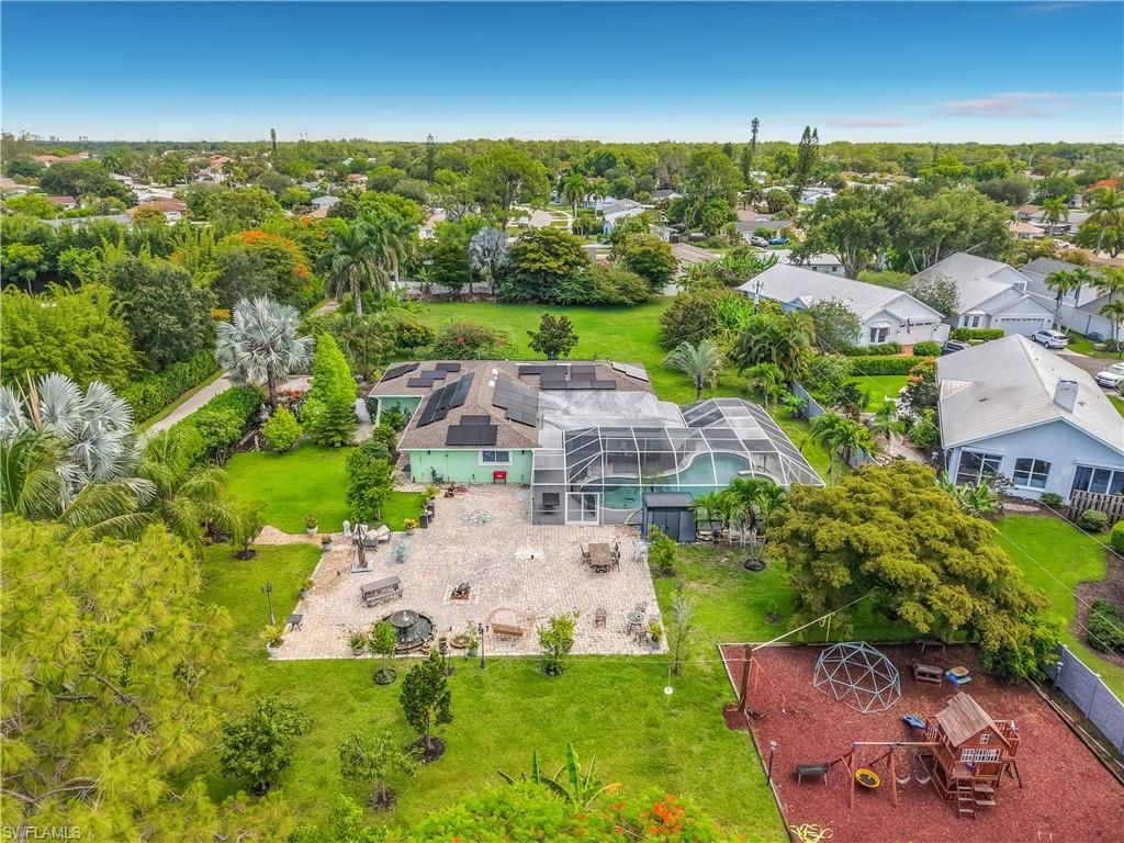 Photo of 2280 Capri CT, NAPLES, FL 34105 (MLS # 226021372)