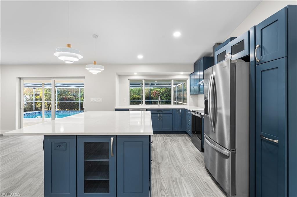 TAHITIAN SHORES - Residential