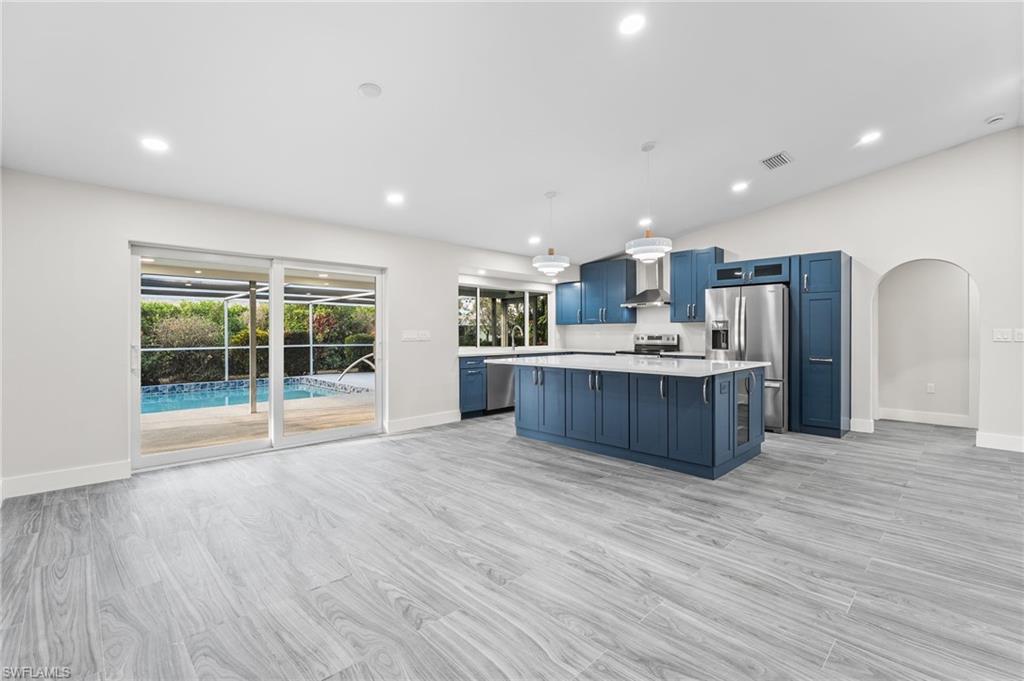 TAHITIAN SHORES - Residential