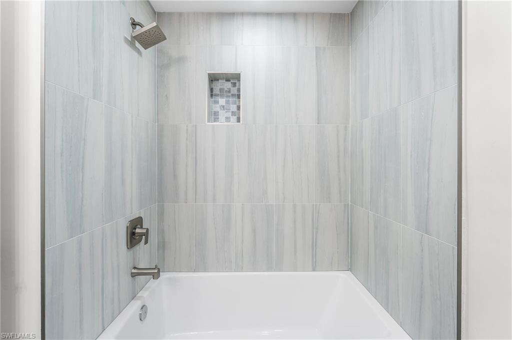 TAHITIAN SHORES - Residential