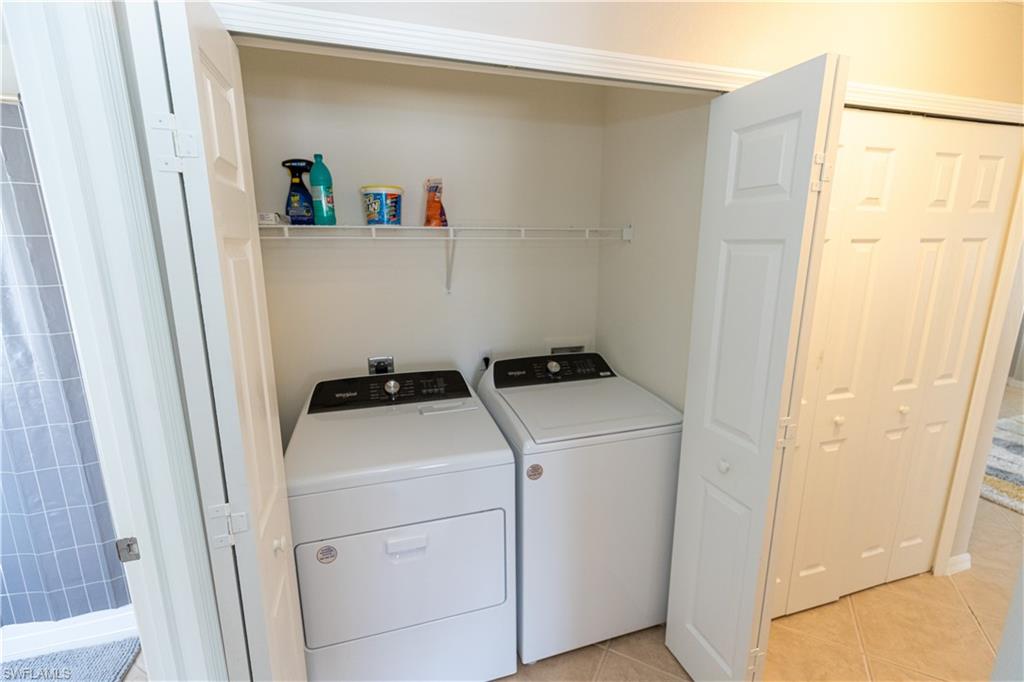 SABAL POINTE - Residential