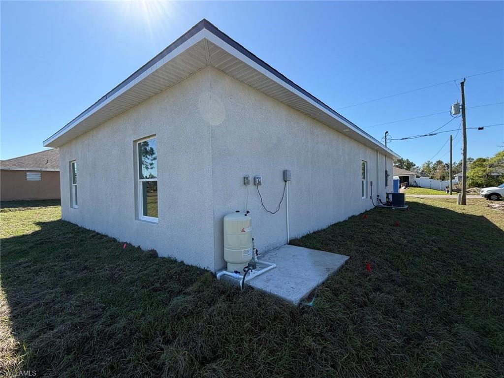 LEHIGH ACRES - Residential