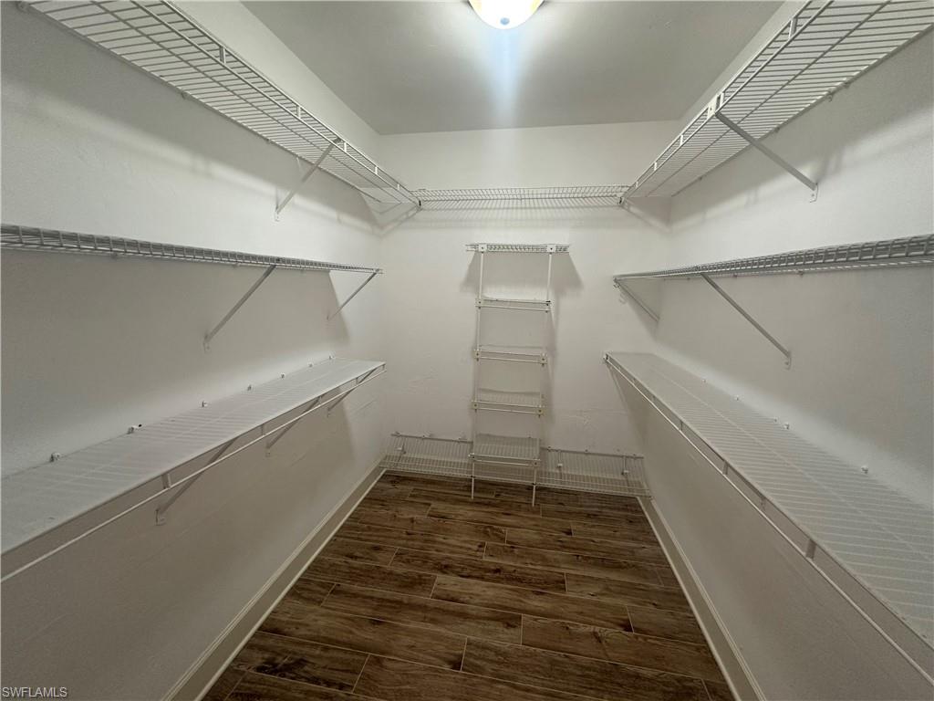 CINNAMON COVE - Residential