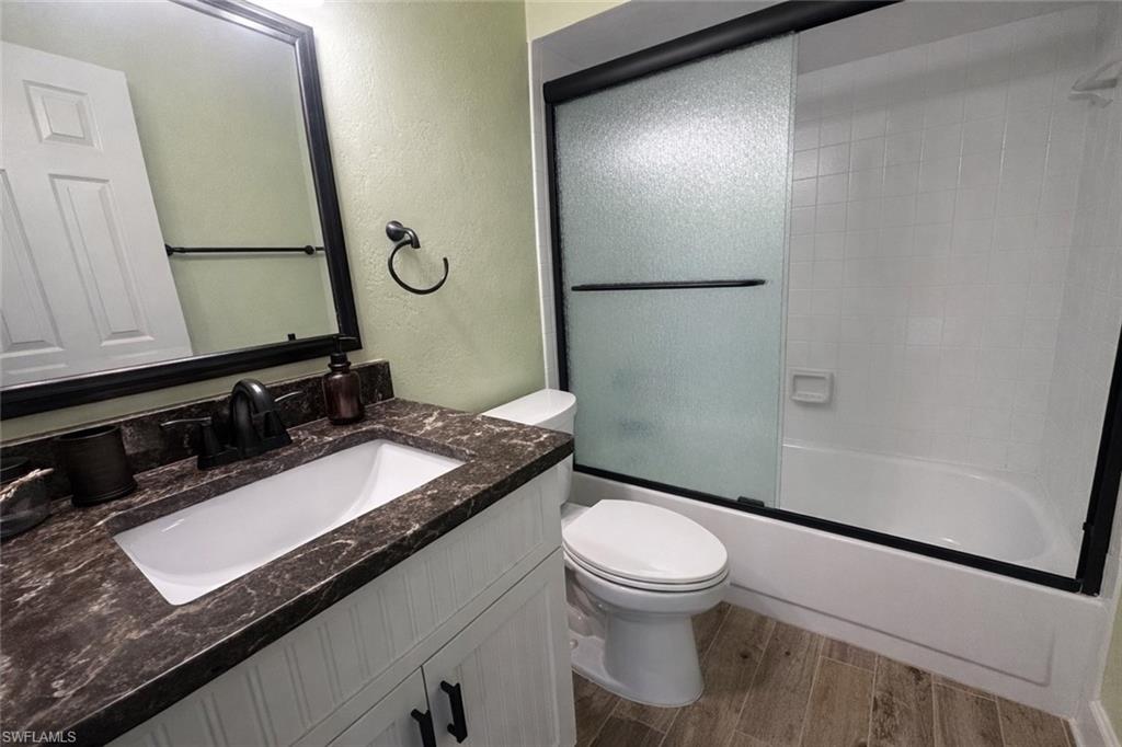 CINNAMON COVE - Residential