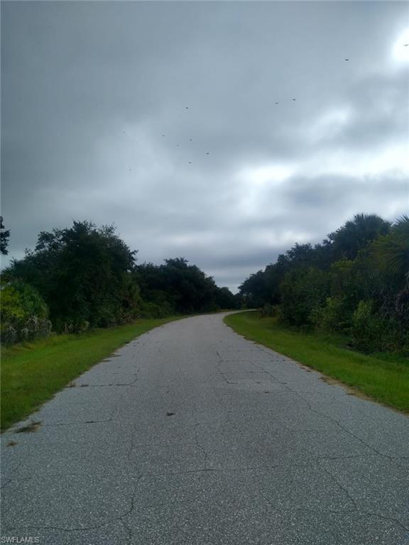 EAST ENGLEWOOD - Land