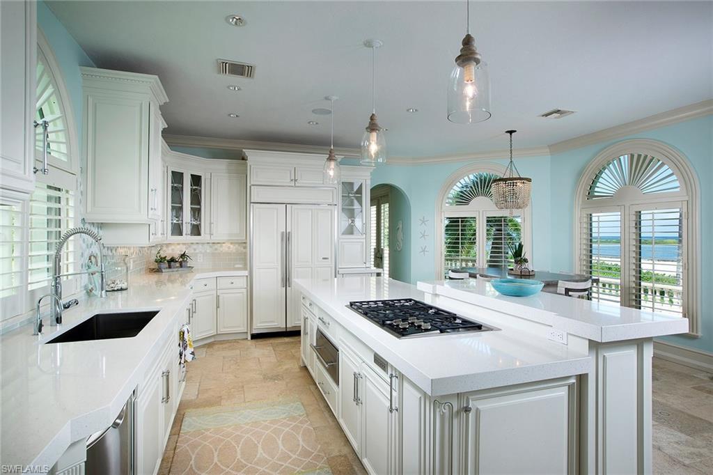 HIDEAWAY BEACH - Residential