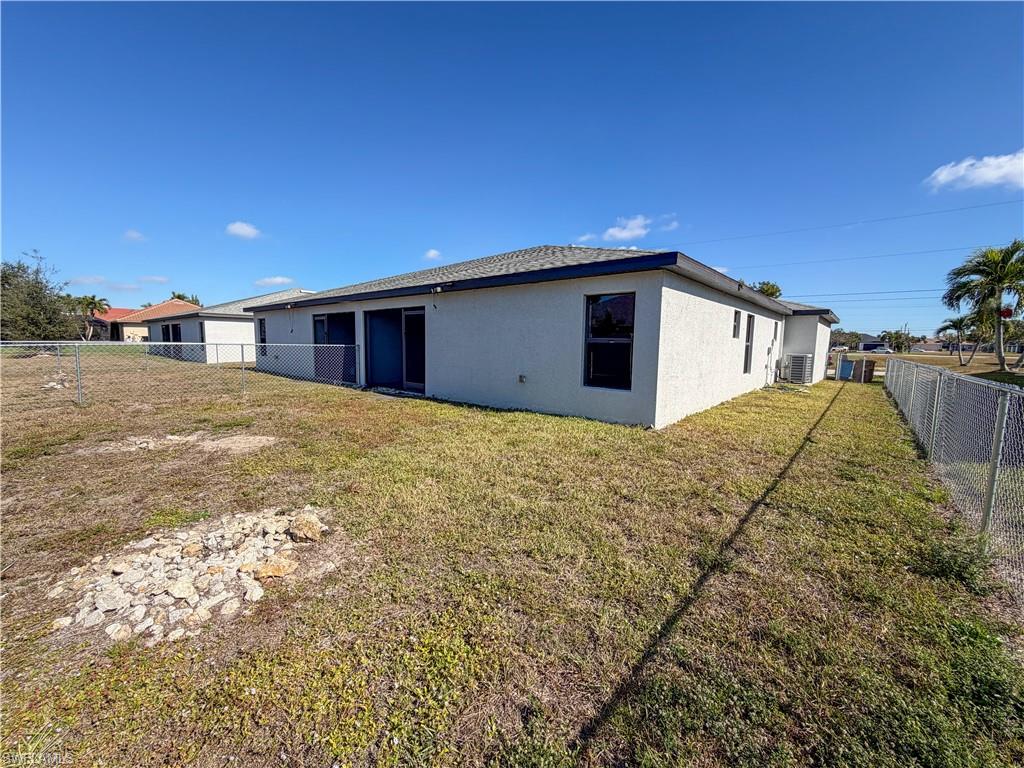 CAPE CORAL - Residential Lease