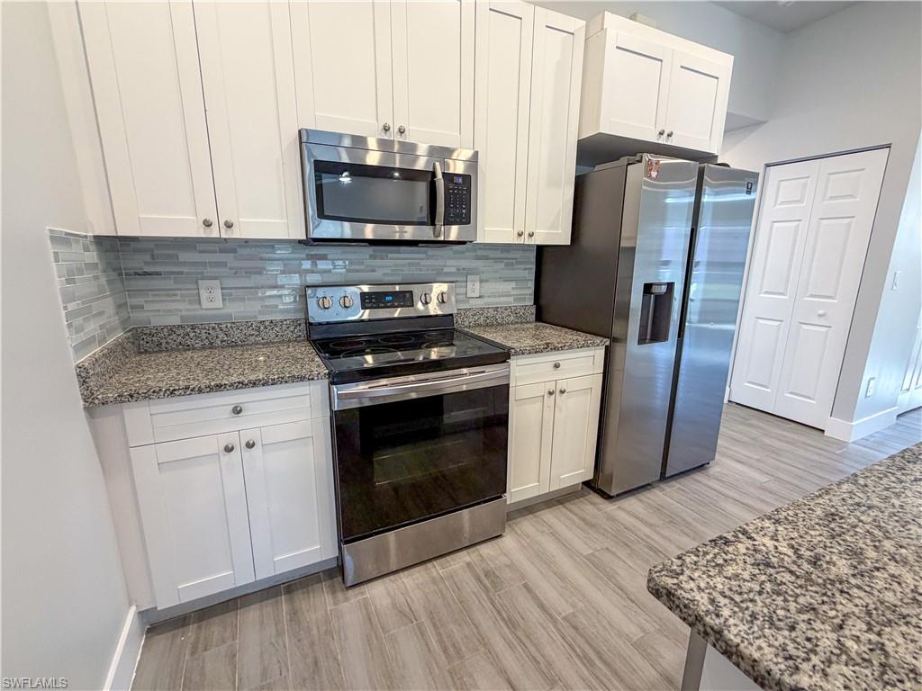 CAPE CORAL - Residential Lease