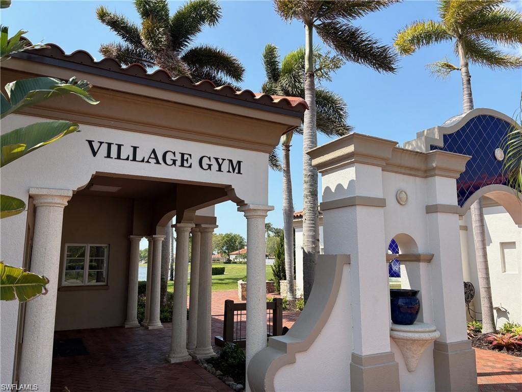 VILLAGE WALK - Residential