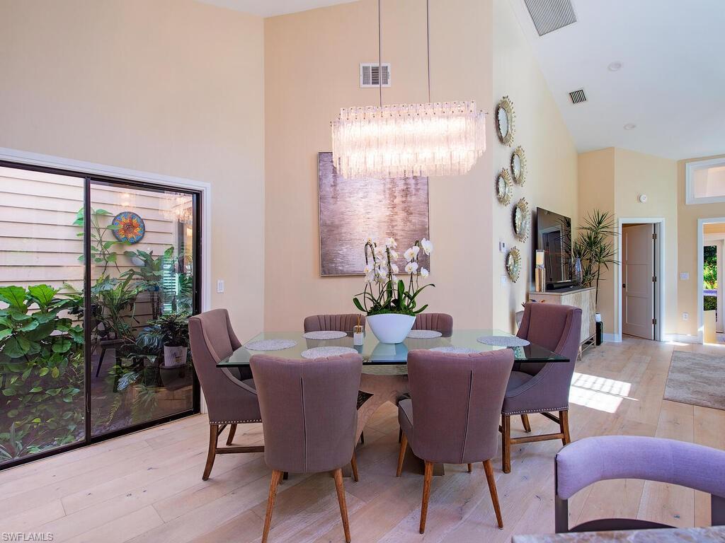 VILLAS AT PELICAN BAY - Residential