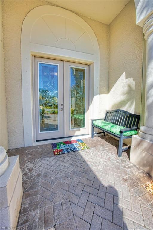 FEATHERBROOK - Residential