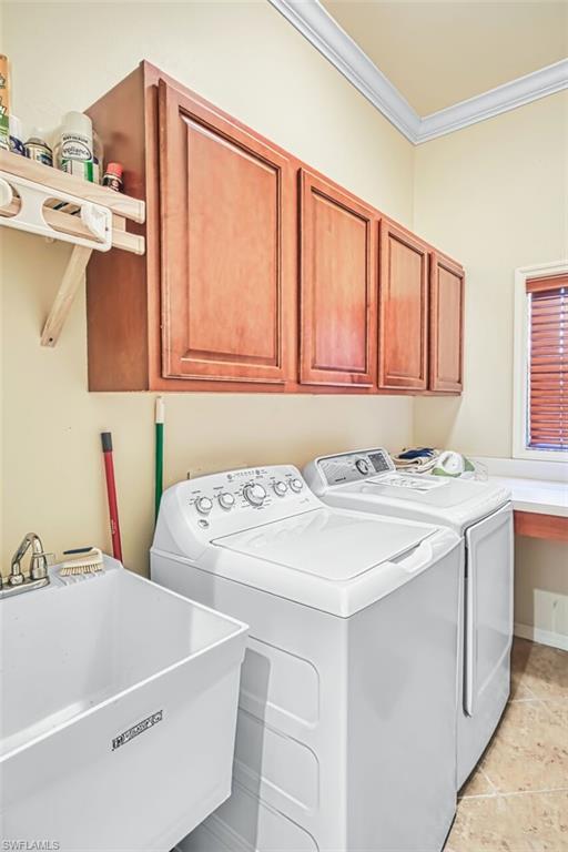 FEATHERBROOK - Residential