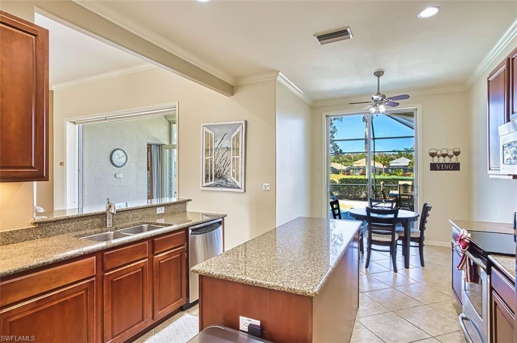 FEATHERBROOK - Residential