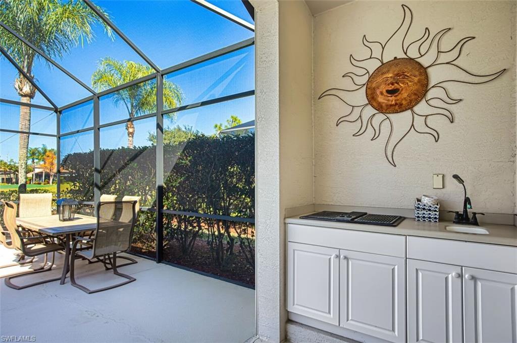 FEATHERBROOK - Residential