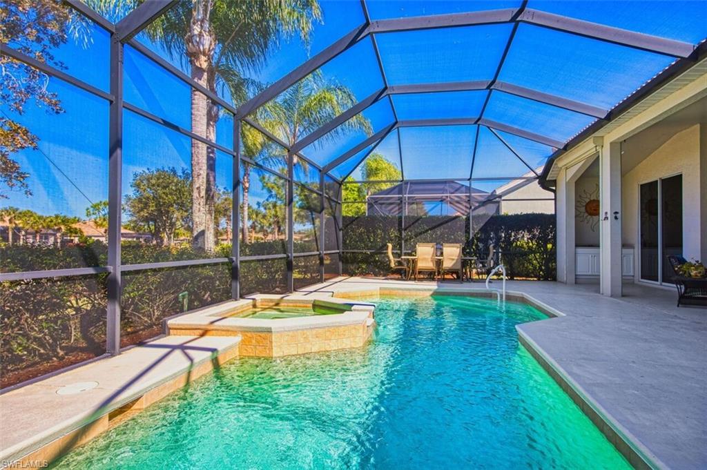 FEATHERBROOK - Residential