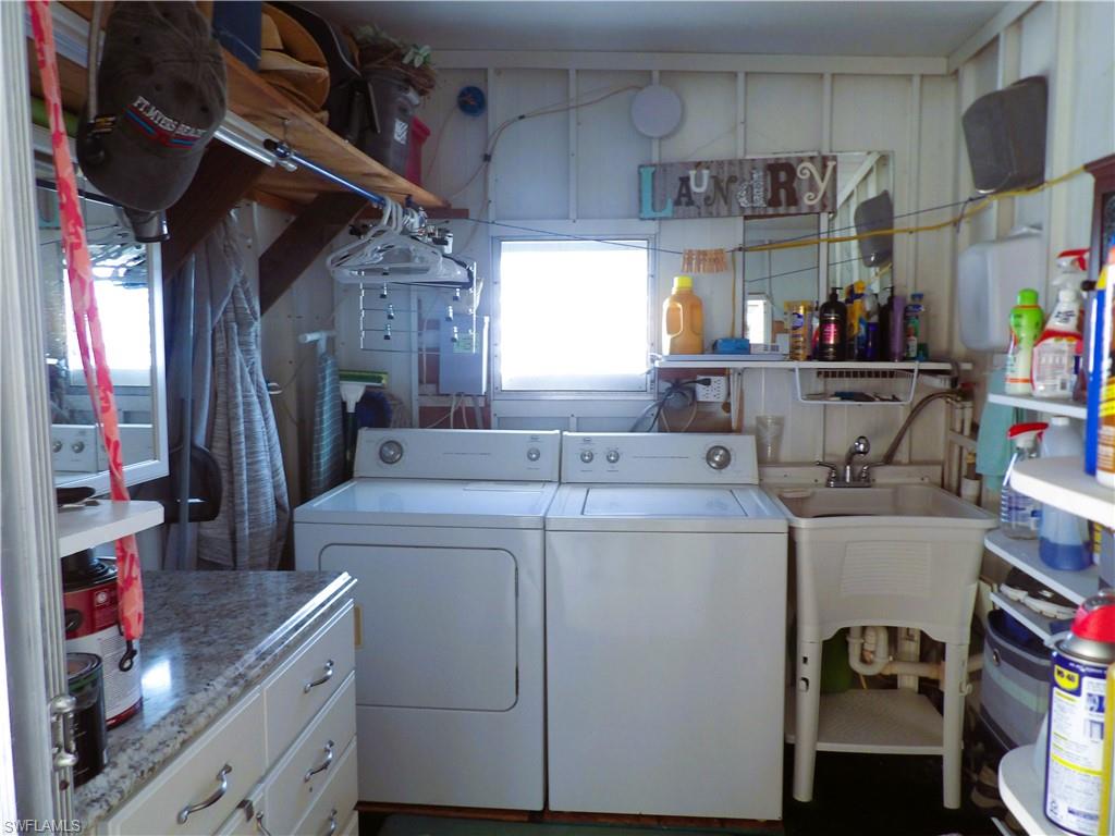 FOREST PARK MOBILE HOME - Residential