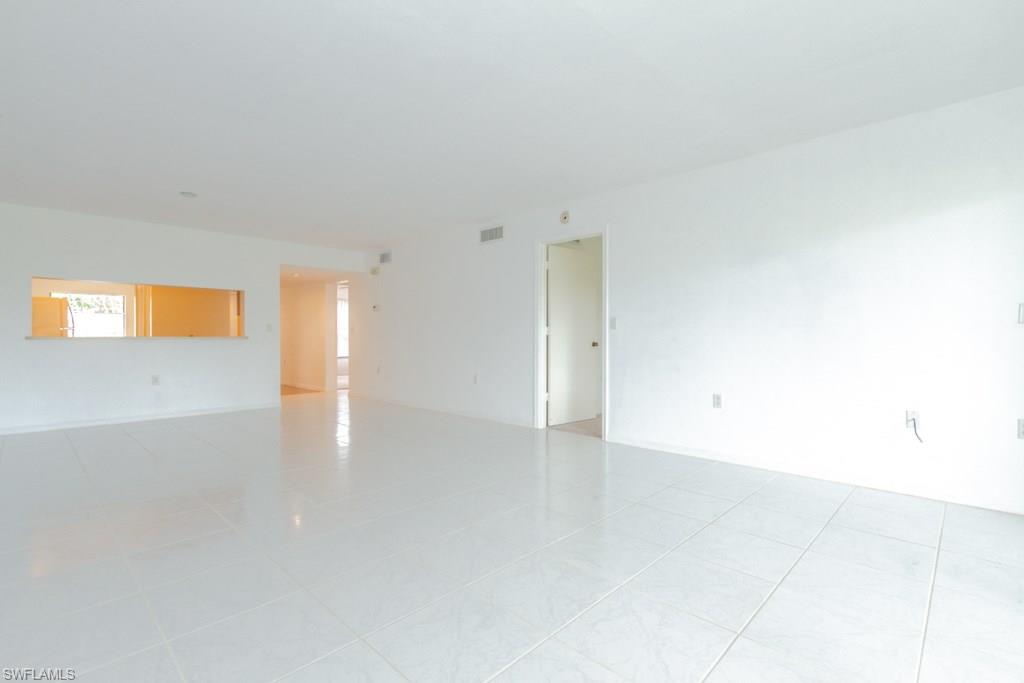 ABBEY AT BERKSHIRE VILLAGE - Residential