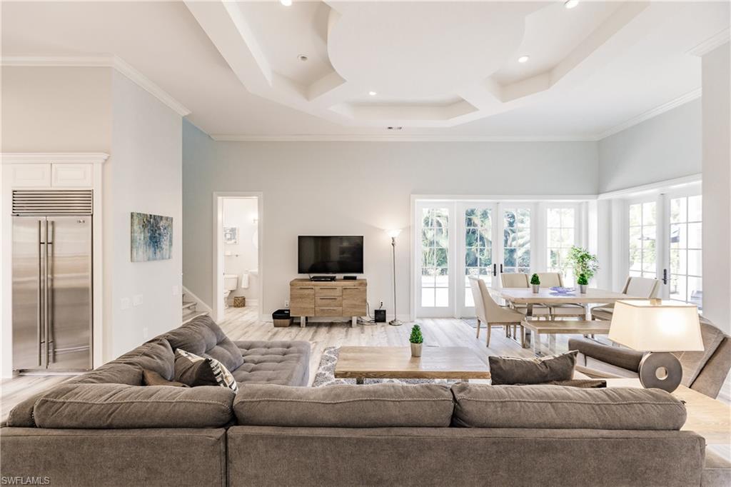 GOLF DRIVE ESTATES - Residential