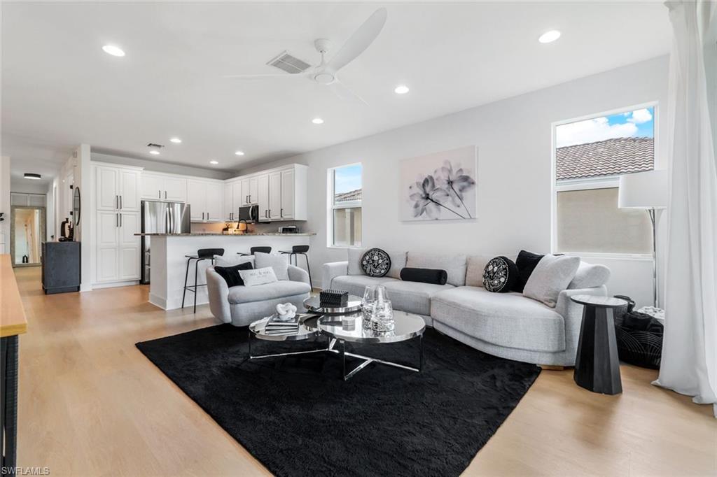 10490 Spruce Pine CT