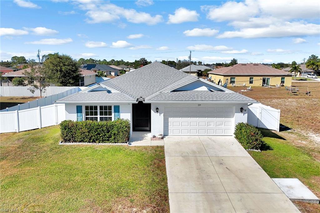 CAPE CORAL - Residential