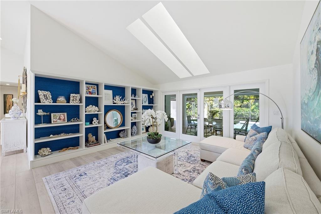 OAKMONT - Residential