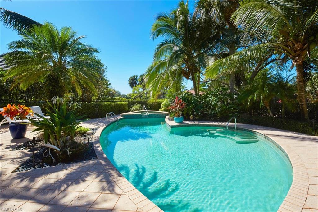 OAKMONT - Residential