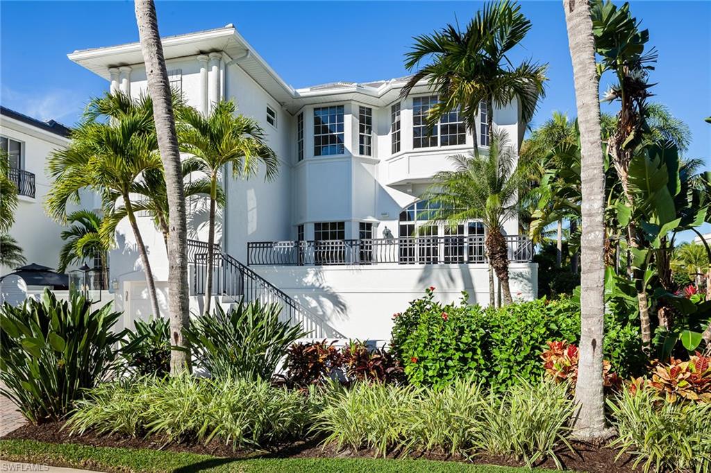 VILLAS TIVOLI - Residential