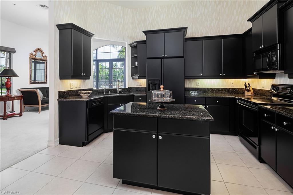 VILLAS TIVOLI - Residential