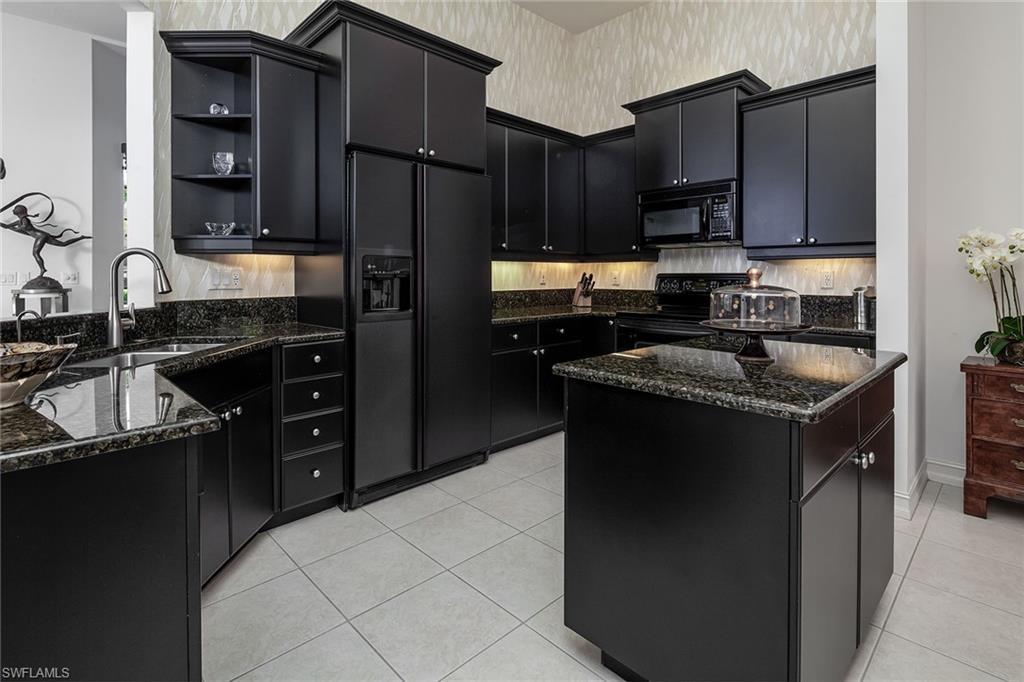 VILLAS TIVOLI - Residential