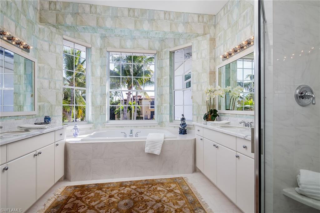 VILLAS TIVOLI - Residential