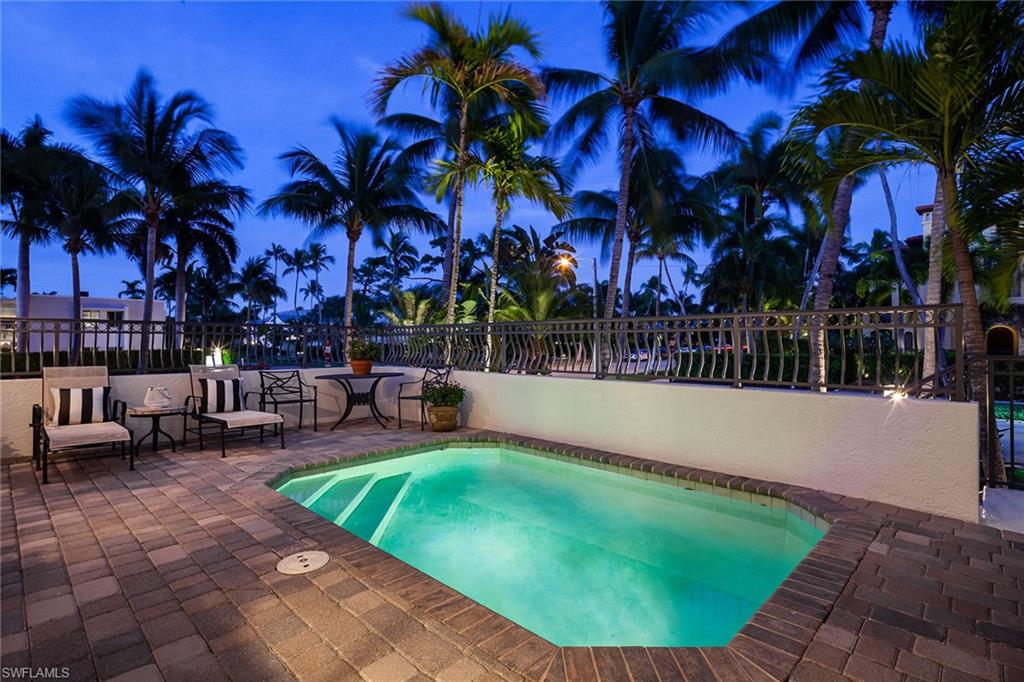 VILLAS TIVOLI - Residential